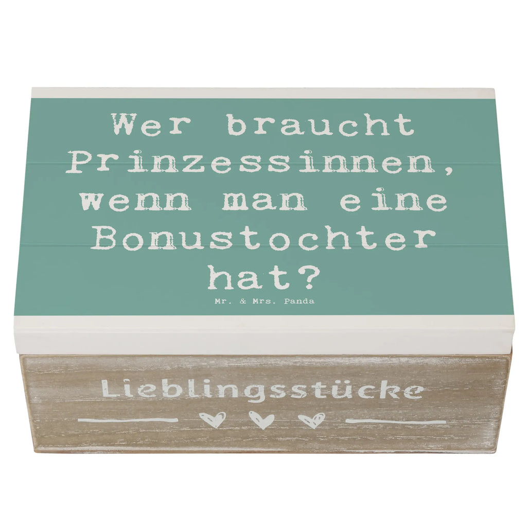 Wooden chest Saying Wer braucht Prinzessinnen, wenn man eine Bonustochter hat? Schatzkiste, Truhe, Schatulle, XXL, Aufbewahrungsbox, Geschenkbox, Kiste, Erinnerungsbox, Erinnerungskiste, Dekokiste, Geschenkdose, Holzkiste, Familie, Vatertag, Muttertag, Bruder, Schwester, Mama, Papa, Oma, Opa