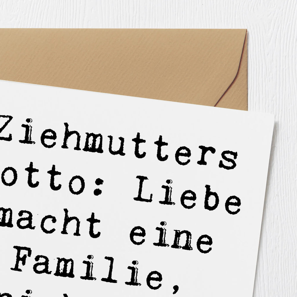 Deluxe Card Saying Ziehmutters Motto: Liebe macht eine Familie, nicht die DNA. Karte, Geburtstagskarte, Hochwertige Grußkarte, Glückwunschkarte, Einladungskarte, Hochwertige Klappkarte, Klappkarte, Hochzeitskarte, Grußkarte, Familie, Vatertag, Muttertag, Bruder, Schwester, Mama, Papa, Oma, Opa