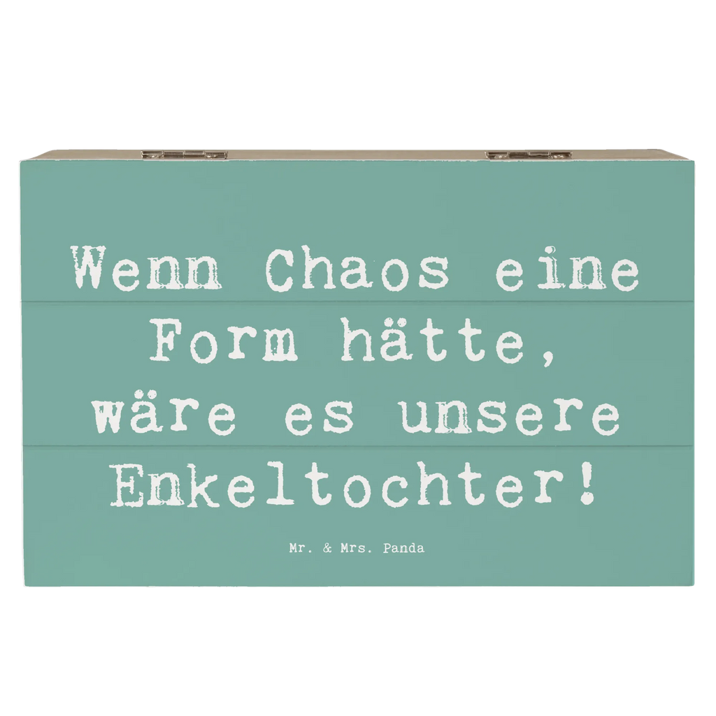 Wooden chest Saying Wenn Chaos eine Form hätte, wäre es unsere Enkeltochter! Schatzkiste, Geschenkdose, Holzkiste, XXL, Erinnerungskiste, Schatulle, Kiste, Geschenkbox, Dekokiste, Truhe, Aufbewahrungsbox, Erinnerungsbox, Familie, Vatertag, Muttertag, Bruder, Schwester, Mama, Papa, Oma, Opa