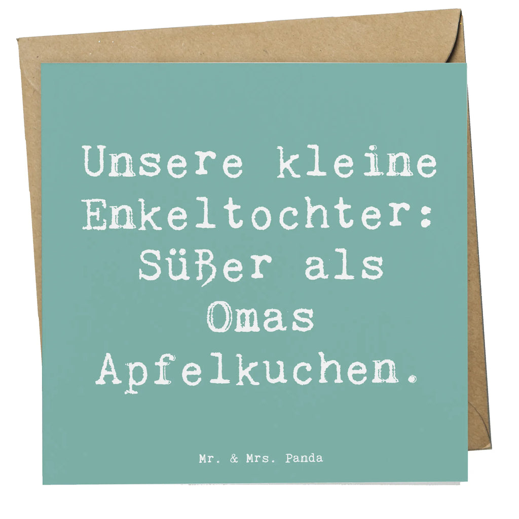 Deluxe Card Saying Unsere kleine Enkeltochter: Süßer als Omas Apfelkuchen. Hochwertige Grußkarte, Hochwertige Klappkarte, Glückwunschkarte, Hochzeitskarte, Einladungskarte, Karte, Grußkarte, Klappkarte, Geburtstagskarte, Familie, Vatertag, Muttertag, Bruder, Schwester, Mama, Papa, Oma, Opa