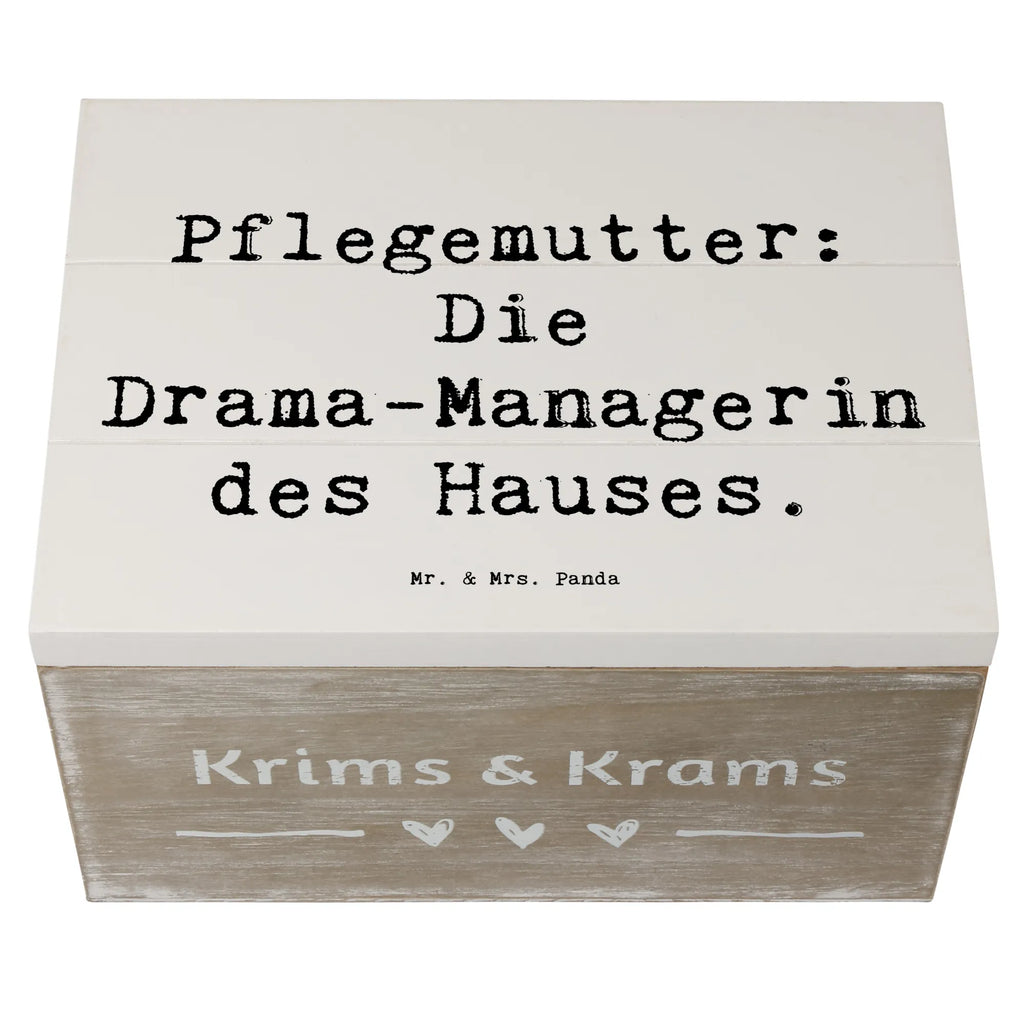 Wooden chest Saying Pflegemutter: Die Drama-Managerin des Hauses. Schatzkiste, Erinnerungskiste, Kiste, Truhe, XXL, Geschenkdose, Geschenkbox, Erinnerungsbox, Aufbewahrungsbox, Schatulle, Holzkiste, Dekokiste, Familie, Vatertag, Muttertag, Bruder, Schwester, Mama, Papa, Oma, Opa