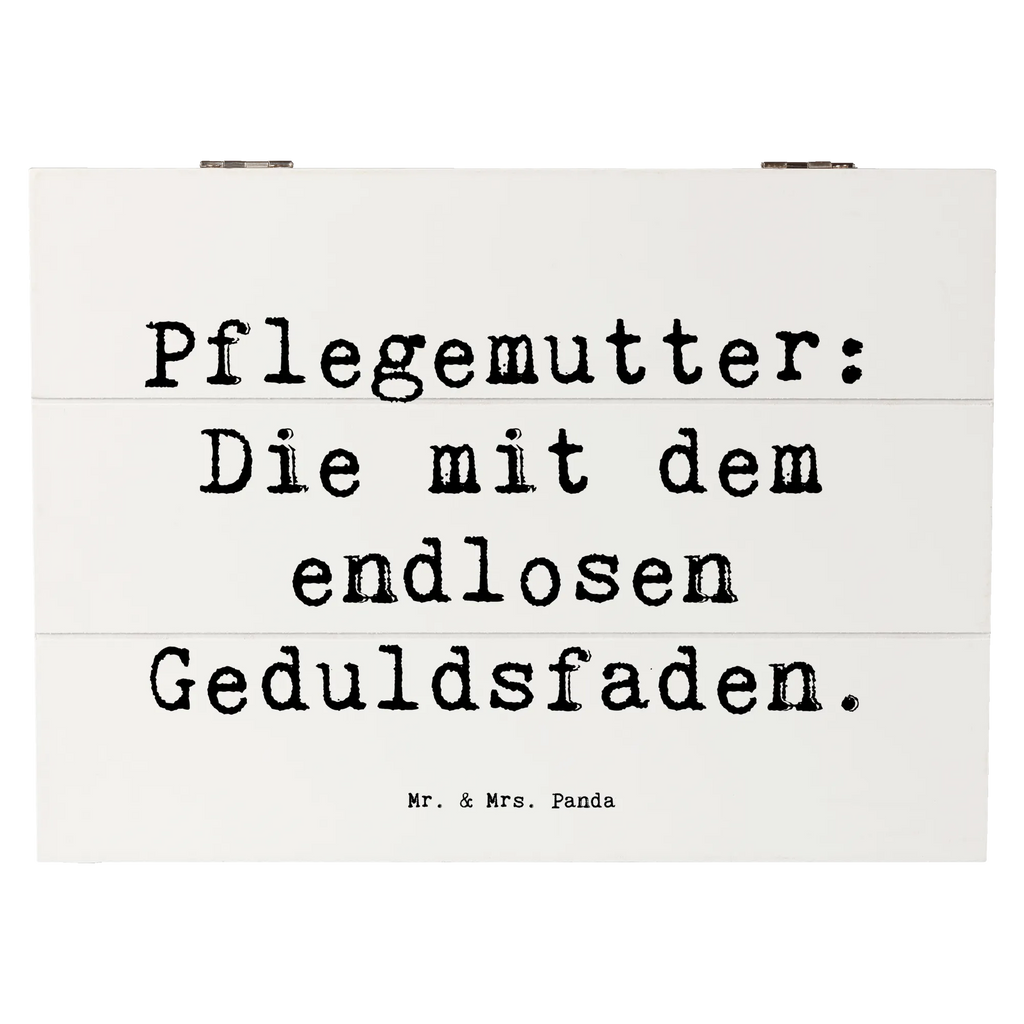 Wooden chest Saying Pflegemutter: Die mit dem endlosen Geduldsfaden. Geschenkdose, Schatulle, Schatzkiste, Erinnerungsbox, Erinnerungskiste, Holzkiste, Aufbewahrungsbox, Dekokiste, Kiste, XXL, Geschenkbox, Truhe, Familie, Vatertag, Muttertag, Bruder, Schwester, Mama, Papa, Oma, Opa