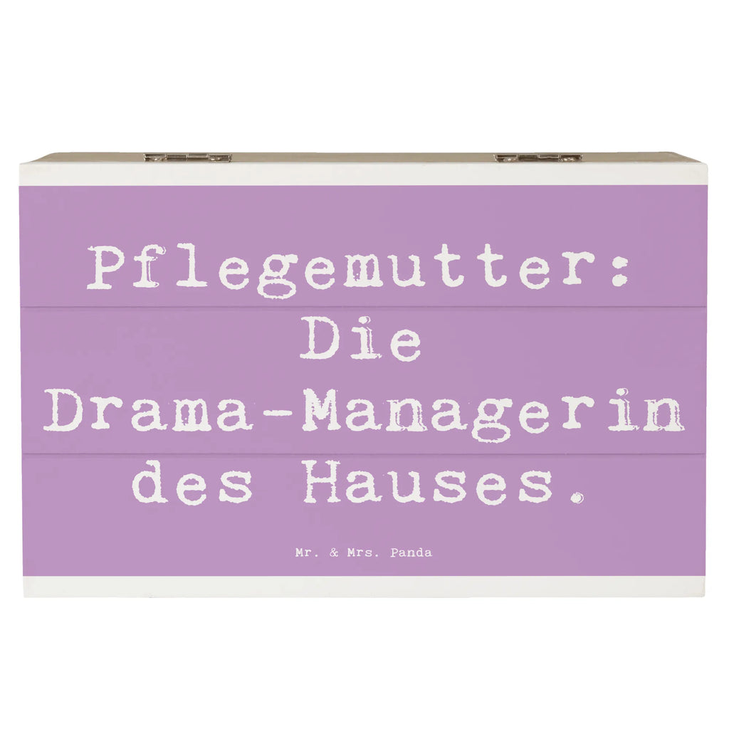 Wooden chest Saying Pflegemutter: Die Drama-Managerin des Hauses. Schatzkiste, Erinnerungskiste, Kiste, Truhe, XXL, Geschenkdose, Geschenkbox, Erinnerungsbox, Aufbewahrungsbox, Schatulle, Holzkiste, Dekokiste, Familie, Vatertag, Muttertag, Bruder, Schwester, Mama, Papa, Oma, Opa