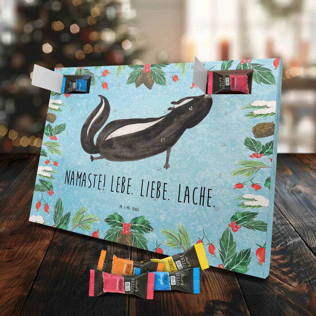 Chocolate advent calendar skunk yoga Stinky, Predator, Live, Wild animal, Laugh