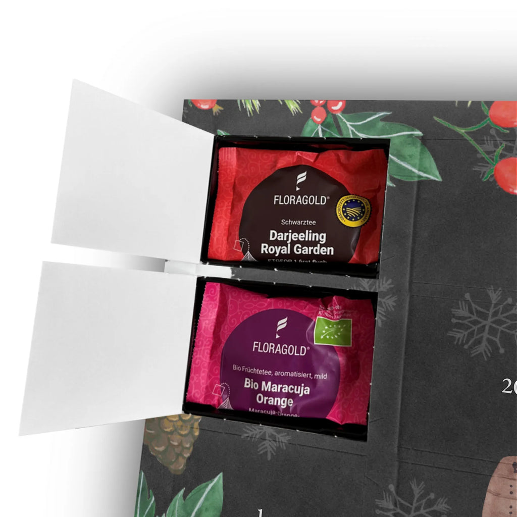  hedgehog Chestnuts snow, Christmas time