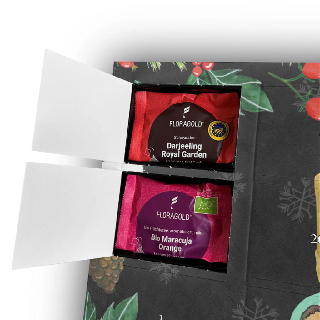 Personalisierter Tee Adventskalender Igel Familie Personalisierter Tee Adventskalender, Mama, Oma, Opa, Schwester, Papa, Bruder, Muttertag, Vatertag, Familie, Igel, Bilder, Glück, Liebe, Zusammenhalt