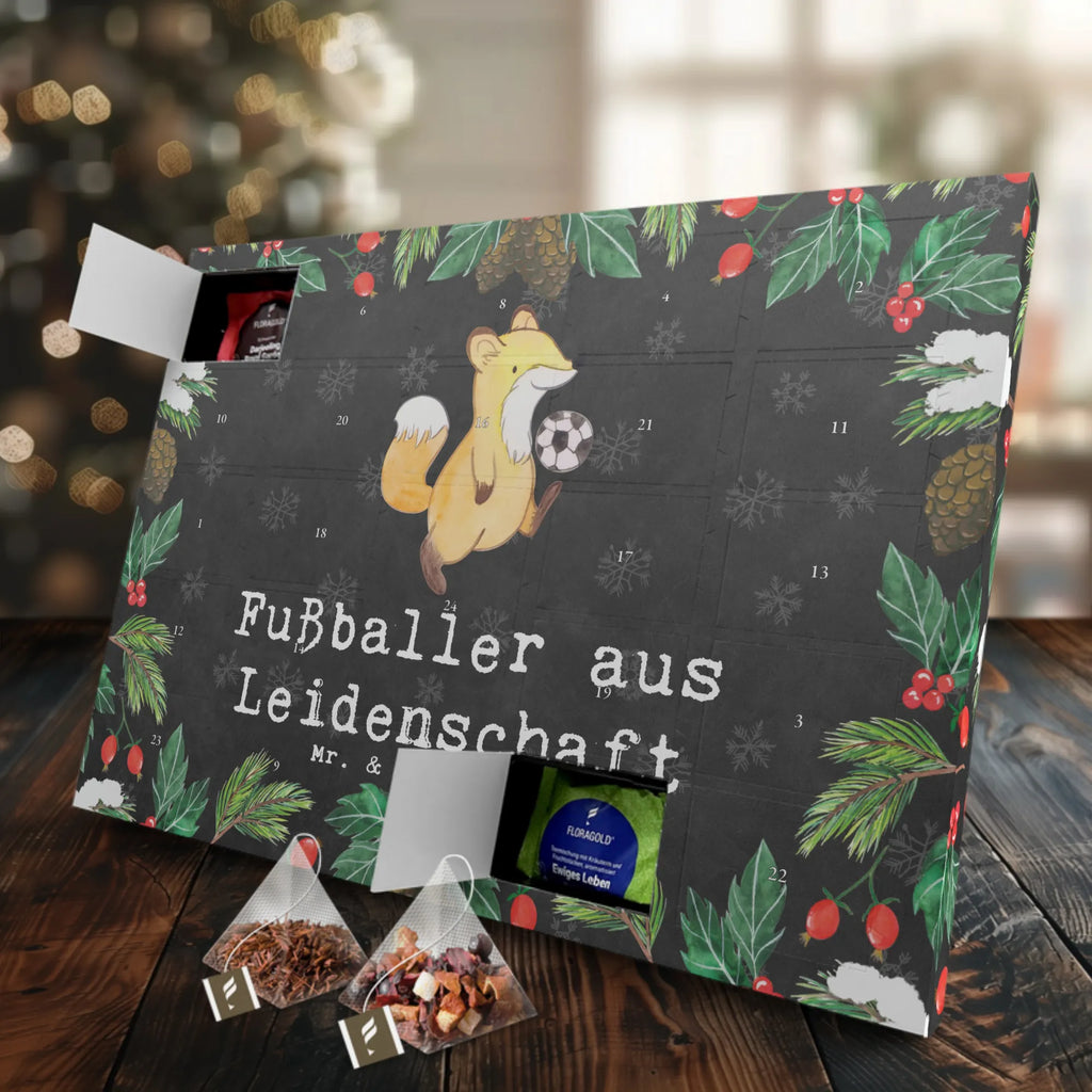 Tee Adventskalender Fußballer Leidenschaft Tee Adventskalender, Adventskalender, Adventskalender mit Tee, Geschenk, Schenken, Jubiläum, Danke, Dankeschön, Beruf, Ausbildung, Abschied, Rente, Kollege, Kollegin, Arbeitskollege, Mitarbeiter, Firma, Profi Fußballer, Fußballer, Glücksbringer, Fußballspiel, Fußballspieler