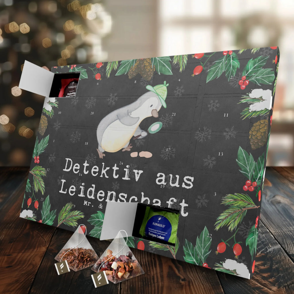 Tee Adventskalender Detektiv Leidenschaft Tee Adventskalender, Adventskalender, Adventskalender mit Tee, Geschenk, Schenken, Jubiläum, Danke, Dankeschön, Beruf, Ausbildung, Abschied, Rente, Kollege, Kollegin, Arbeitskollege, Mitarbeiter, Firma, Detektiv, Spurensuche, Privatdetektei, Agent, Ermittler, Wirtschaftsdetektei, Detektivausbildung, Berufsdetektiv