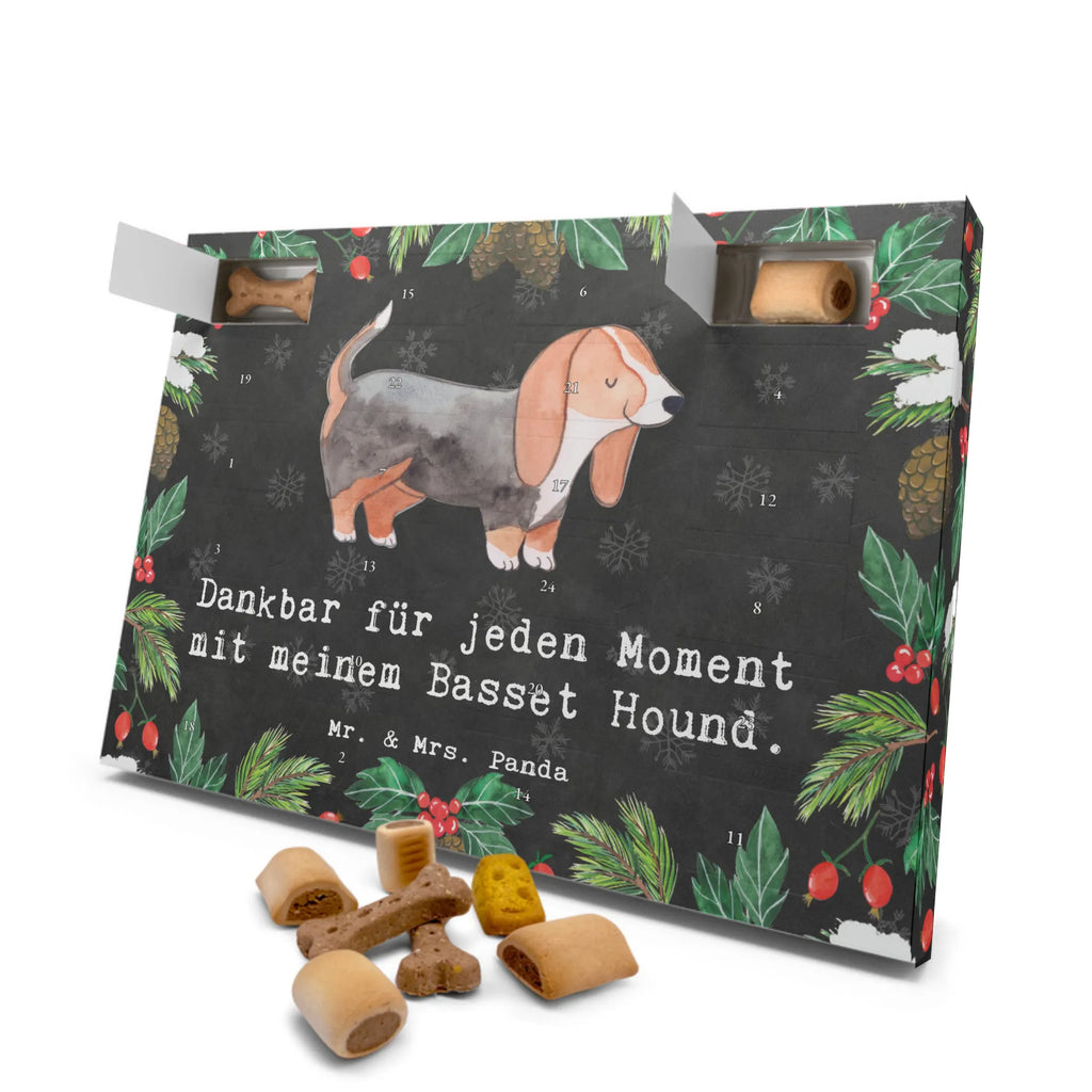Dog advent calendar Basset Hound Moment 2019, Pets, Christmas, Dogs Advent Calendar, Christmas Calendar, Calendar, Dog, dog breed, purebred dog, dog owner, gift, animal lover, giving, puppy