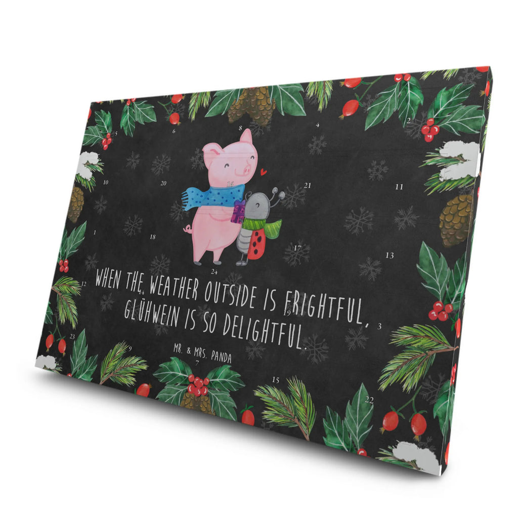Tee Adventskalender Glühschwein Smörle Tee Adventskalender, Adventskalender, Adventskalender mit Tee, Advent, Heiligabend, Winter, Wintermotiv, Weihnachten, Weihnachtsdeko, Nikolaus, Süßer Marienkäfer Gibt Geschenk, Handgezeichnetes Glühschwein, Marienkäfer in Winterkleidung, Smörle Der Stolze Marienkäfer, Glühwein Ist Köstlich Spruch, Winterlicher Glühwein Spruch, Glühwein Liebhaber Geschenk, Herzliches Marienkäfer Motiv, Kreatives Glühschwein Design, Romantische Geschenkidee Glühwein
