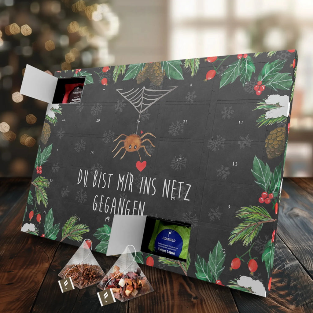 Tee Adventskalender Spinne Agathe Liebe Adventskalender mit Tee, Tee Adventskalender, Adventskalender, Spinne Agathe, Spinne, Merchandise, Agathe, Videos, Verliebt, Liebesgeschenk, Liebesbeweis, Liebe
