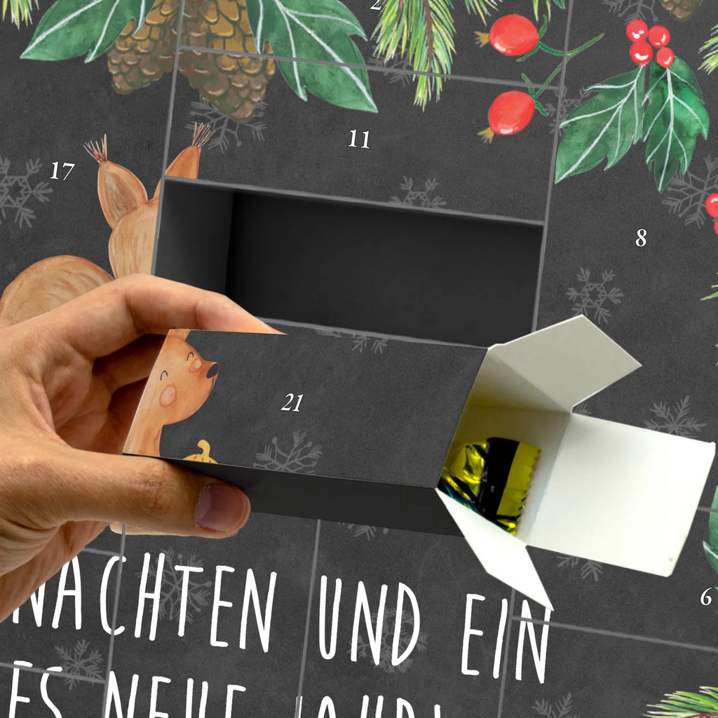 Adventskalender Selbst Befüllen Eichhörnchen Weihnachten Adventskalender Schachtel, Adventskalender Karton, Adventskalender leer, Adventskalender Zum Aufstellen, Befüllbarer Adventskalender, Weihnachtskalender, Adventskalender Zum Befüllen, Adventskalender 24 Boxen, Karton Adventskalender, Adventskalender Boxen, Bastel Adventskalender, Adventskalender Box, Weihnachtskalender Boxen, Tisch Adventskalender, Adventskalender ohne Inhalt, Schachtel Adventskalender, Geschenkekalender, Weihnachtskalender Schachteln, Geschenke Adventskalender, Erwachsenen Adventskalender, Leerer Adventskalender, Weihnachtskalender Selbst Befüllen, Adventskalender mit 24 Schachteln, Adventskalender für Erwachsene, Weihnachtskalender Zum Befüllen, Adventskalender, Adventskalender Deko, Adventskalender Zum Selbst Befüllen, Diy Adventskalender, Adventskalender Selbst Befüllen, Kalender Zum Befüllen, Adventskalender Zum Füllen, Adventskalender Schachteln, Advent, Heiligabend, Winter, Wintermotiv, Weihnachten, Weihnachtsdeko, Nikolaus, Frohes Neues Jahr, Neujahr, Vogel, Weihnachtsgruß, Frohe Weihnachten, Weihnachtsmotiv, Guten Rutsch