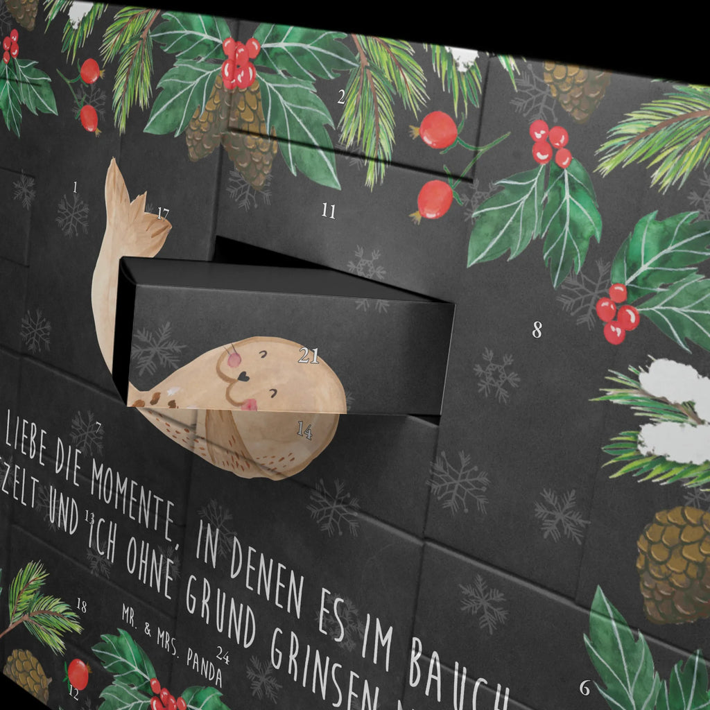 Adventskalender Selbst Befüllen Robbe Liegen Weihnachtskalender, Karton Adventskalender, Adventskalender Zum Selbst Befüllen, Adventskalender, Adventskalender Zum Aufstellen, Geschenkekalender, Adventskalender für Erwachsene, Befüllbarer Adventskalender, Weihnachtskalender Schachteln, Adventskalender mit 24 Schachteln, Adventskalender Box, Adventskalender leer, Adventskalender Karton, Adventskalender Schachteln, Weihnachtskalender Zum Befüllen, Geschenke Adventskalender, Weihnachtskalender Selbst Befüllen, Weihnachtskalender Boxen, Adventskalender Boxen, Adventskalender Zum Füllen, Tisch Adventskalender, Erwachsenen Adventskalender, Leerer Adventskalender, Schachtel Adventskalender, Adventskalender 24 Boxen, Adventskalender Deko, Adventskalender Zum Befüllen, Adventskalender Schachtel, Adventskalender Selbst Befüllen, Diy Adventskalender, Adventskalender ohne Inhalt, Kalender Zum Befüllen, Bastel Adventskalender, Tiermotive, Tiere, Gute Laune, Lustige Sprüche, Nordsee, Ostsee, Seehund, Robbe, Meerestier, Lachen, Strand, Robben, Freude