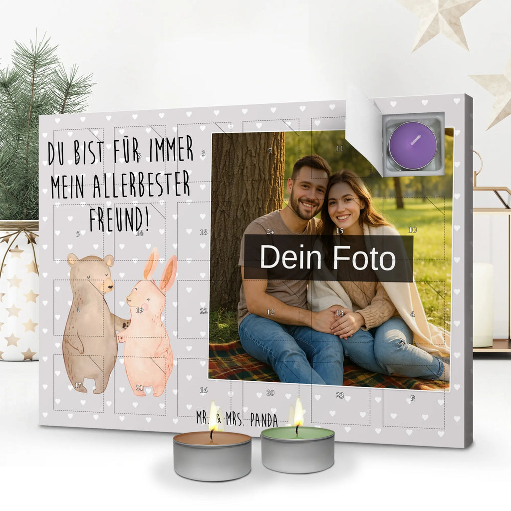 Personalisierter Duftkerzen Foto Adventskalender Bär und Hase Umarmen Personalisierter Duftkerzen Foto Adventskalender, Liebe, Partner, Freund, Freundin, Ehemann, Ehefrau, Heiraten, Verlobung, Heiratsantrag, Liebesgeschenk, Jahrestag, Hocheitstag, Hase, best friends, bester Freund, Freunde, Bär, Bärchen