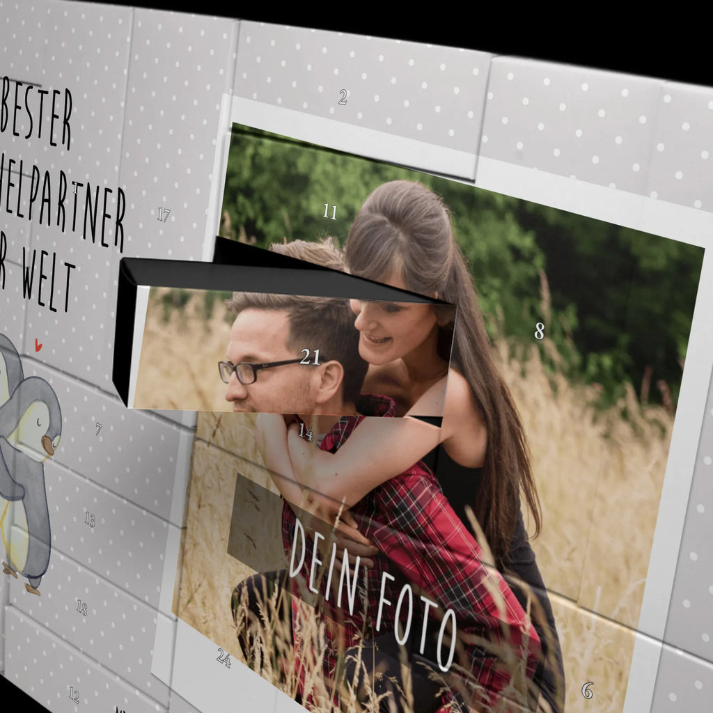 Personalisierter Befüllbarer Foto Adventskalender Pinguin Bester Kuschelpartner der Welt Personalisierter Adventskalender, Adventskalender mit Eigenem Bild, Foto Adventskalender, Personalisierter Befüllbarer Foto Adventskalender, Adventskalender mit Foto, Weihnachtskalender mit Foto, Adventskalender Eigenes Foto, Geschenkidee, Geschenk, Schenken, Mitbringsel, Geburtstag, Geburtstagsgeschenk, für, Danke, Dankeschön, Bedanken, Freude machen, Geschenktipp, Ehemann, Kuscheln, Bett, Kuschelpartner, Lebenspartner, Verliebt, Freund, Freundin, Partner, Ehepartner, Liebe, Hochzeitstag, Ehefrau