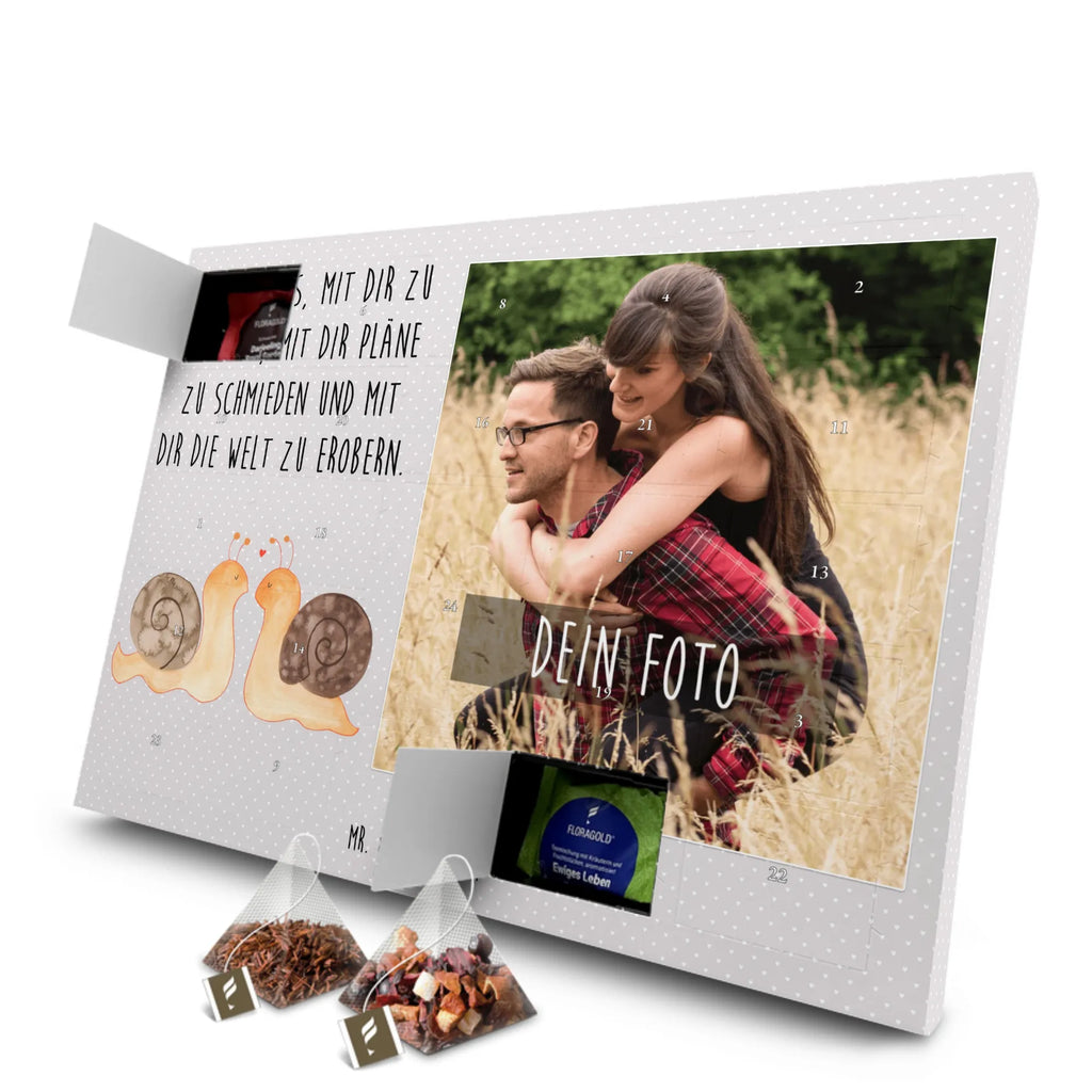 Personalisierter Tee Foto Adventskalender Schnecken Liebe Personalisierter Tee Foto Adventskalender, Freundin, Freund, Liebe, Liebesgeschenk, Jahrestag, Verlobung, Partner, Ehemann, Ehefrau, Heiraten, Heiratsantrag, Hocheitstag