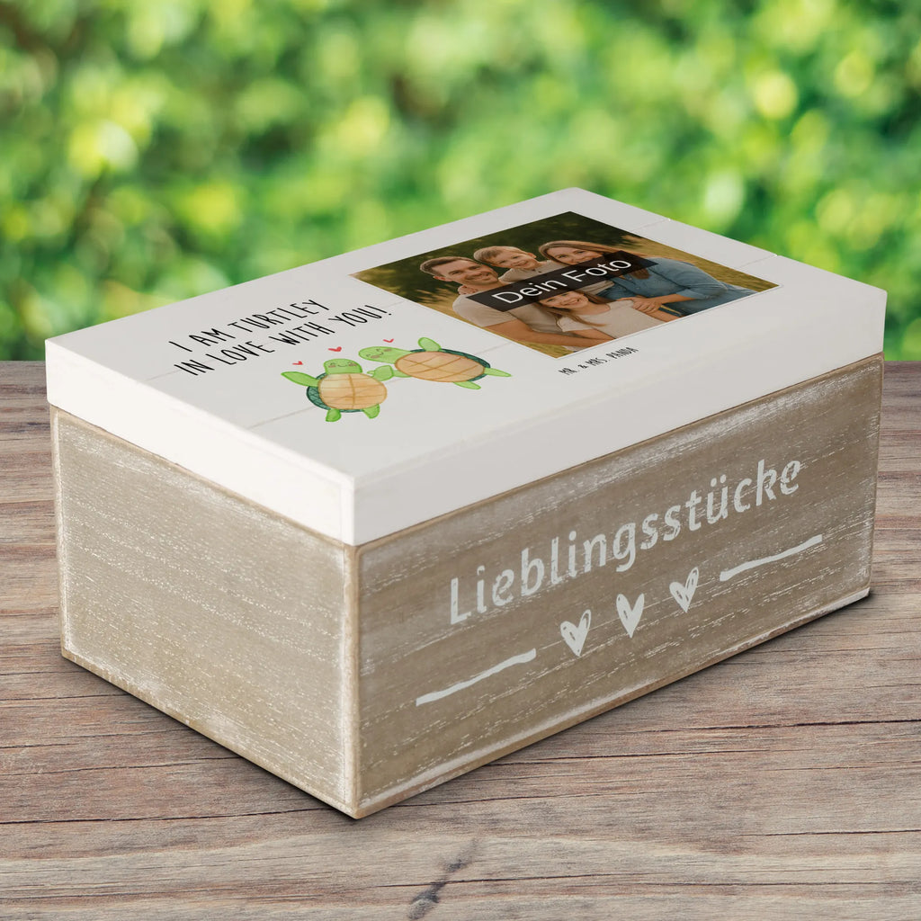 Personalisierte Foto Holzkiste Schildkröten Paar Personalisierte Foto Holzkiste, Heiratsantrag, Partner, Hocheitstag, Ehemann, Liebe, Ehefrau, Freund, Jahrestag, Liebesgeschenk, Verlobung, Heiraten, Freundin, Hochzeitstag, Geschenk für Freundin, für Männer, Geschenk für Frauen, Geschenk für Partner, Mitbringsel, für Ehemann, Liebesbeweis, Valentinstag