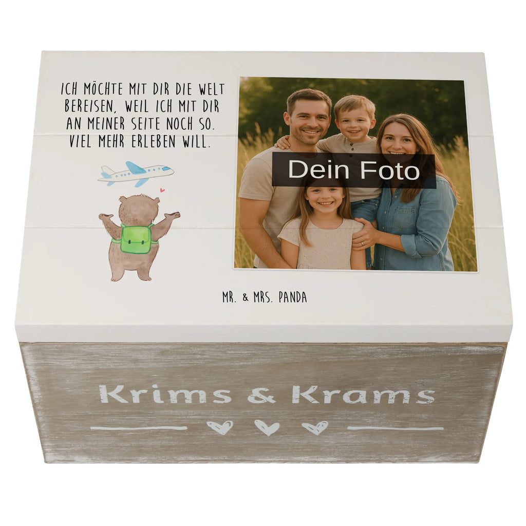 Personalisierte Foto Holzkiste Bär Flugzeug Personalisierte Foto Holzkiste, Liebe, Partner, Freund, Freundin, Ehemann, Ehefrau, Heiraten, Verlobung, Heiratsantrag, Liebesgeschenk, Jahrestag, Hocheitstag, für Männer, Geschenk für Partner, Geschenk für Freundin, für Ehemann, Mitbringsel, Valentinstag, Hochzeitstag, Liebesbeweis, Geschenk für Frauen