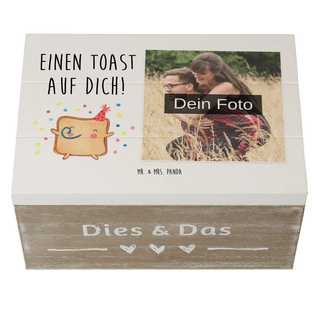 Personalisierte Foto Holzkiste Toast Party Personalisierte Foto Holzkiste, Liebe, Partner, Freund, Freundin, Ehemann, Ehefrau, Heiraten, Verlobung, Heiratsantrag, Liebesgeschenk, Jahrestag, Hocheitstag, für Ehemann, Hochzeitstag, Valentinstag, für Männer, Liebesbeweis, Geschenk für Partner, Geschenk für Freundin, Mitbringsel, Geschenk für Frauen