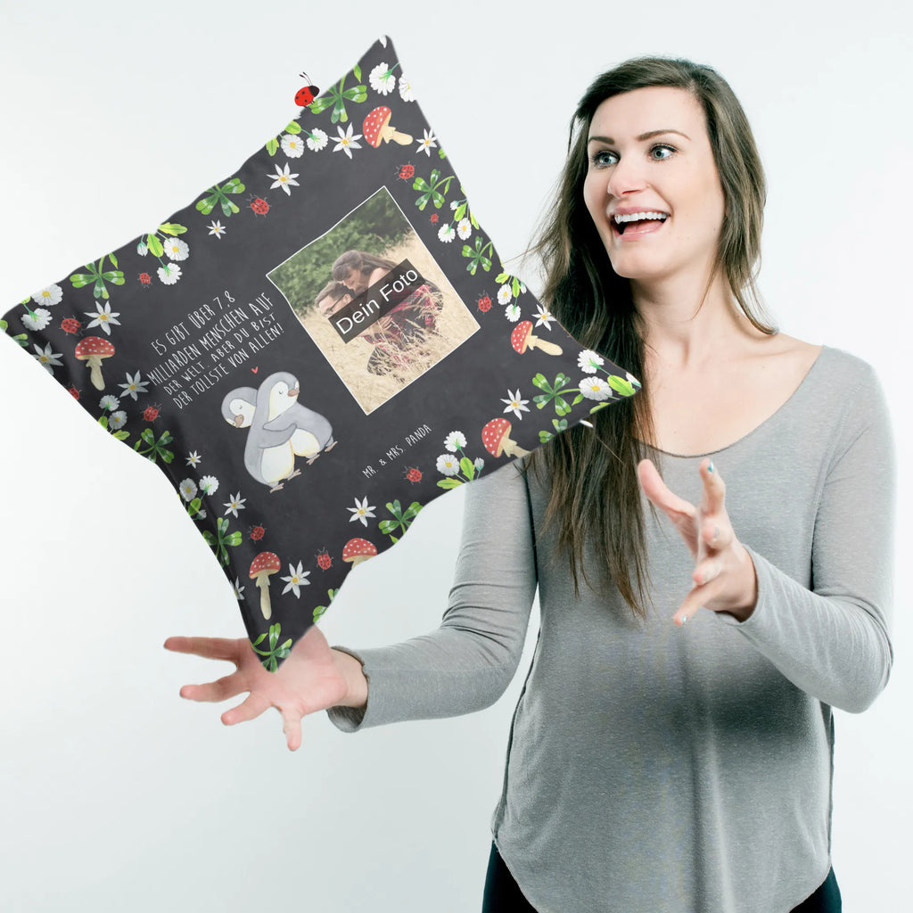 Personalisiertes Foto Kissen Pinguine Kuscheln Personalisiertes Foto Kissen, Liebe, Partner, Freund, Freundin, Ehemann, Ehefrau, Heiraten, Verlobung, Heiratsantrag, Liebesgeschenk, Jahrestag, Hocheitstag, Geschenk für Freundin, Geschenk für Partner, Liebesbeweis, Mitbringsel, Geschenk für Frauen, Hochzeitstag, für Männer, Valentinstag, für Ehemann