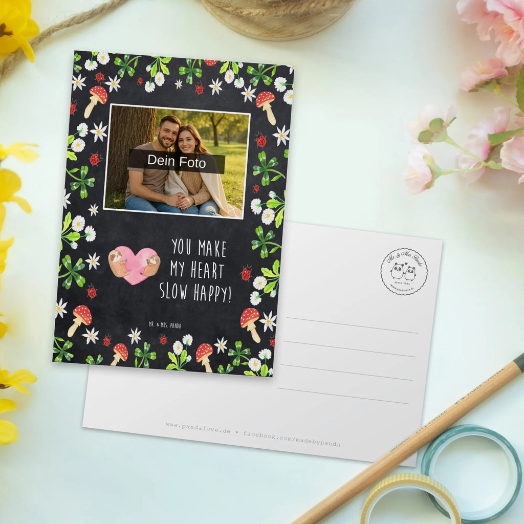 Personalisierte Foto Postkarte Faultiere Herz Personalisierte Foto Postkarte, Ehemann, Freund, Freundin, Jahrestag, Liebe, Verlobung, Liebesgeschenk, Ehefrau, Heiratsantrag, Heiraten, Hocheitstag, Partner, Mitbringsel, Geschenk für Freundin, für Männer, Valentinstag, Liebesbeweis, Hochzeitstag, Geschenk für Partner, für Ehemann, Geschenk für Frauen