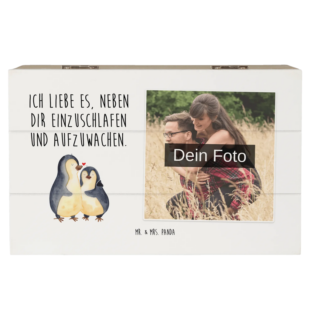 Personalisierte Foto Holzkiste Pinguine Einschlafen Personalisierte Foto Holzkiste, Liebe, Partner, Freund, Freundin, Ehemann, Ehefrau, Heiraten, Verlobung, Heiratsantrag, Liebesgeschenk, Jahrestag, Hocheitstag, für Ehemann, Geschenk für Freundin, Liebesbeweis, für Männer, Geschenk für Partner, Mitbringsel, Hochzeitstag, Valentinstag, Geschenk für Frauen