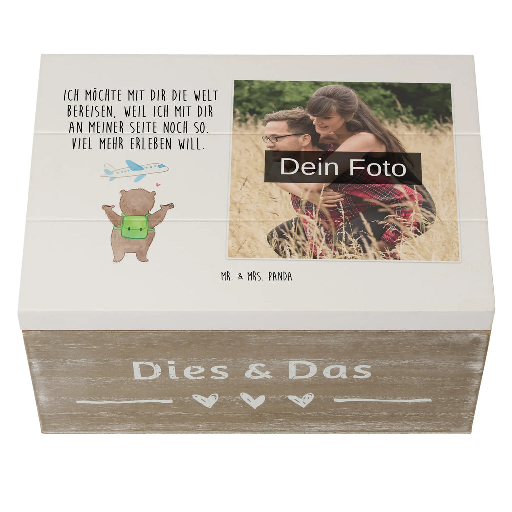 Personalisierte Foto Holzkiste Bär Flugzeug Personalisierte Foto Holzkiste, Liebe, Partner, Freund, Freundin, Ehemann, Ehefrau, Heiraten, Verlobung, Heiratsantrag, Liebesgeschenk, Jahrestag, Hocheitstag, für Männer, Geschenk für Partner, Geschenk für Freundin, für Ehemann, Mitbringsel, Valentinstag, Hochzeitstag, Liebesbeweis, Geschenk für Frauen