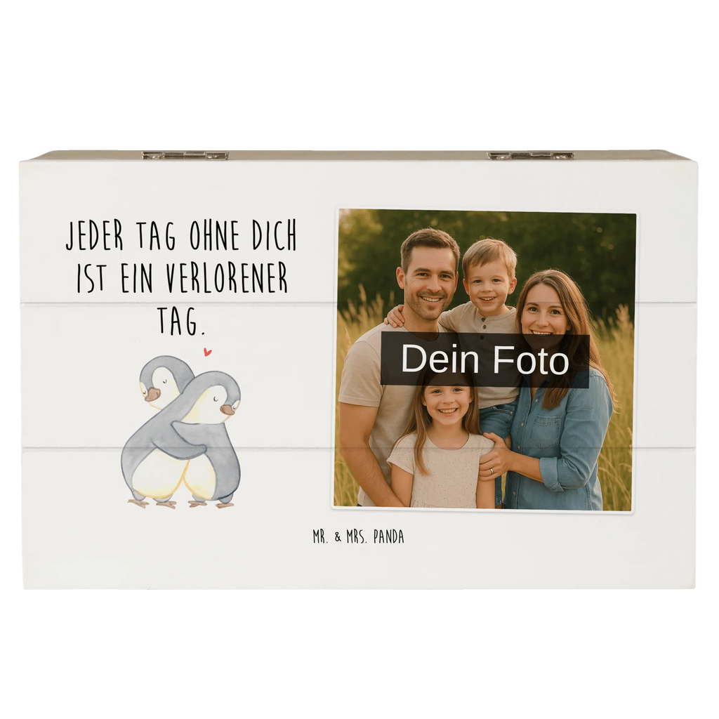 Personalisierte Foto Holzkiste Pinguine Kuscheln Personalisierte Foto Holzkiste, Liebe, Partner, Freund, Freundin, Ehemann, Ehefrau, Heiraten, Verlobung, Heiratsantrag, Liebesgeschenk, Jahrestag, Hocheitstag, Liebesbeweis, Hochzeitstag, Geschenk für Partner, Mitbringsel, Geschenk für Freundin, für Ehemann, Valentinstag, für Männer, Geschenk für Frauen