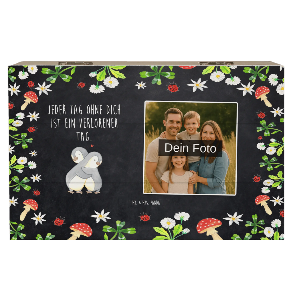 Personalisierte Foto Holzkiste Pinguine Kuscheln Personalisierte Foto Holzkiste, Liebe, Partner, Freund, Freundin, Ehemann, Ehefrau, Heiraten, Verlobung, Heiratsantrag, Liebesgeschenk, Jahrestag, Hocheitstag, Liebesbeweis, Hochzeitstag, Geschenk für Partner, Mitbringsel, Geschenk für Freundin, für Ehemann, Valentinstag, für Männer, Geschenk für Frauen