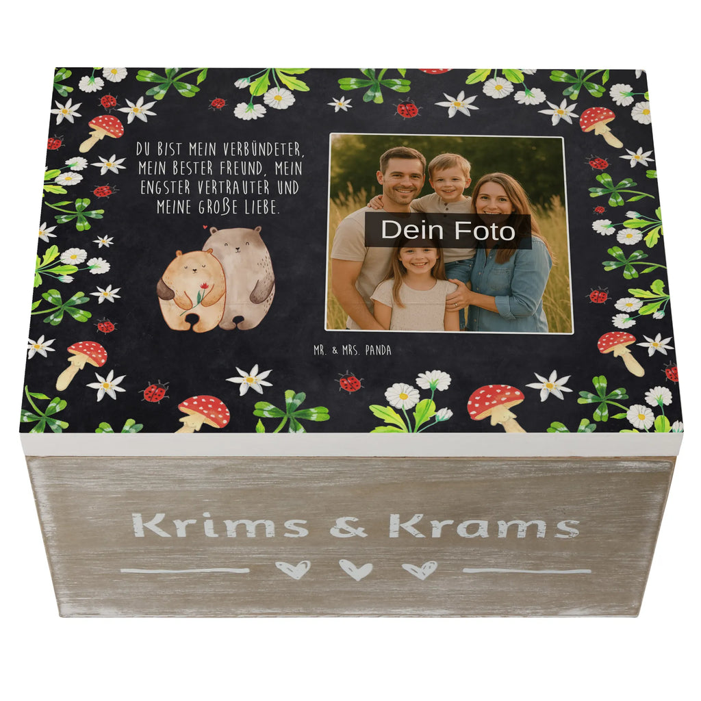 Personalisierte Foto Holzkiste Bären Liebe Personalisierte Foto Holzkiste, Liebe, Partner, Freund, Freundin, Ehemann, Ehefrau, Heiraten, Verlobung, Heiratsantrag, Liebesgeschenk, Jahrestag, Hocheitstag, Liebesbeweis, Bären, Verliebt, Geschenk Freund, Verheiratet, Verlobt, Hochzeitstag, Bärchen, Geschenk Hochzeit, Geschenk Freundin, Bär