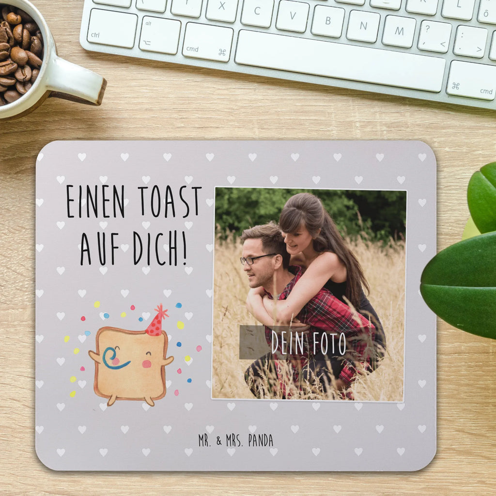 Personalisiertes Foto Mauspad Toast Party Personalisiertes Foto Mauspad, Liebe, Partner, Freund, Freundin, Ehemann, Ehefrau, Heiraten, Verlobung, Heiratsantrag, Liebesgeschenk, Jahrestag, Hocheitstag, Hochzeitstag, Liebesbeweis, Mitbringsel, Geschenk für Freundin, Geschenk für Frauen, Valentinstag, für Männer, für Ehemann, Geschenk für Partner