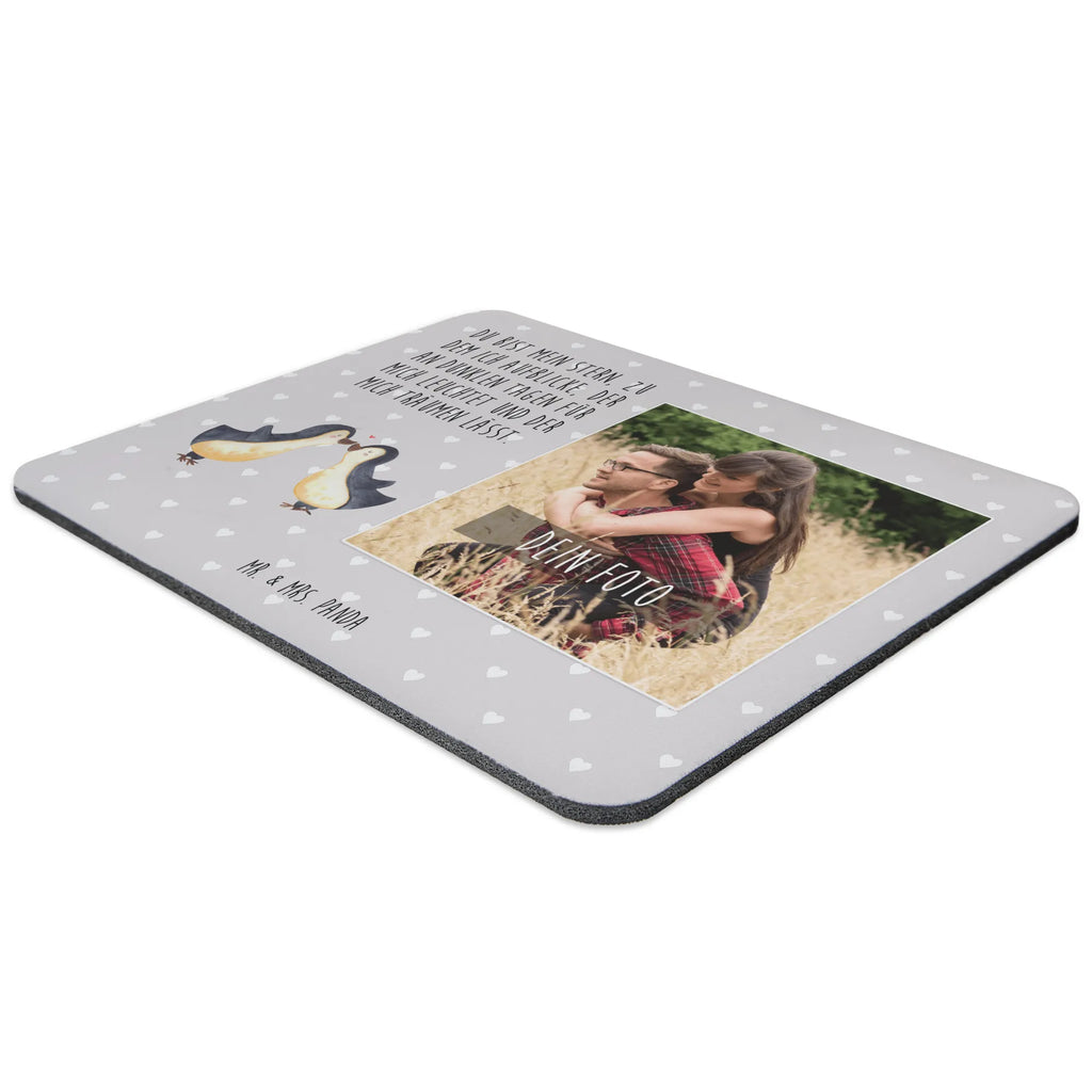 Personalized Photo Mousepad Penguins in love Personalisiertes Foto Mauspad, Liebe, Partner, Freund, Freundin, Ehemann, Ehefrau, Heiraten, Verlobung, Heiratsantrag, Liebesgeschenk, Jahrestag, Hocheitstag, Paar, Geschenk Freundin, Liebesspruch, Geschenk Freund, Verlobter, Love, Pinguinpaar, Pinguin, Gastgeschenk, Pinguine, Liebesbeweis, Hochzeit, Pärchen. Liebespaar, Hochzeitstag, Verlobte, Geschenkidee, Geschenk Hochzeitstag, Pinguin Liebe, Pinguin Paar