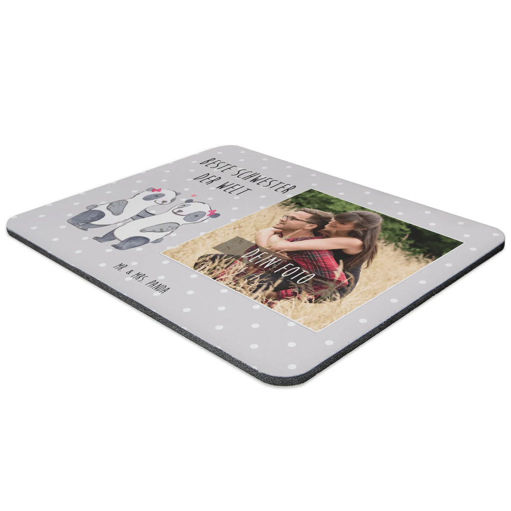 Personalisiertes Foto Mauspad Panda Beste Schwester der Welt Personalisiertes Foto Mauspad, für, Dankeschön, Geschenk, Schenken, Geburtstag, Geburtstagsgeschenk, Geschenkidee, Danke, Bedanken, Mitbringsel, Freude machen, Geschenktipp, Schwestern, Schwester, Tochter, Kleinigkeit, Liebe, Sister, Schwesterherz, Kinder, Beste, Geschwister, Familie