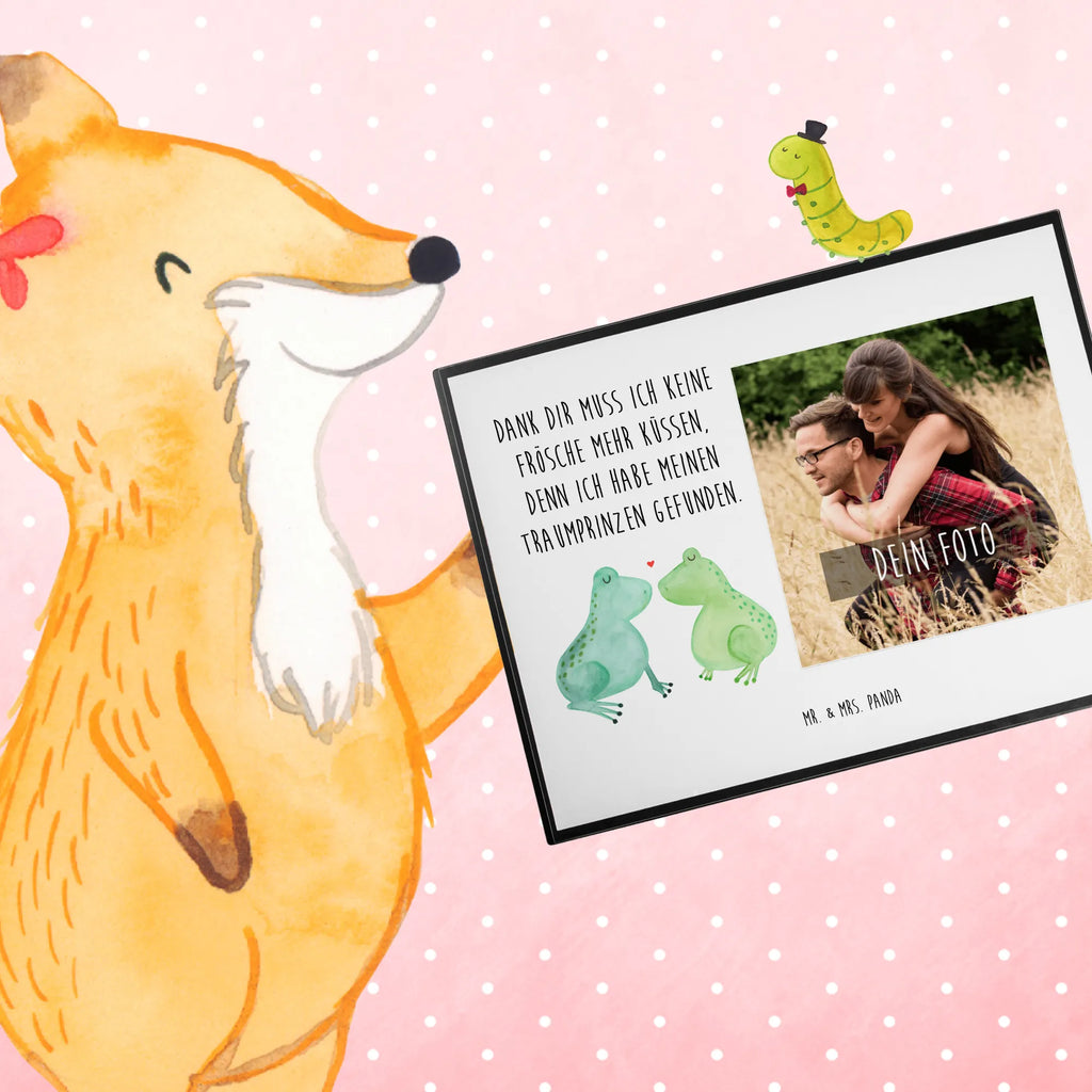 Personalisierte Foto Schreibtischunterlage Frosch Liebe Personalisierte Foto Schreibtischunterlage, Liebe, Partner, Freund, Freundin, Ehemann, Ehefrau, Heiraten, Verlobung, Heiratsantrag, Liebesgeschenk, Jahrestag, Hocheitstag, Fröschchen, Geschenk Freund, Frosch, Froschkönig, Geschenk Hochzeit, Hochzeitstag, Geschenk Freundin, Frösche, Liebesbeweis, Verliebt, Verheiratet, Verlobt