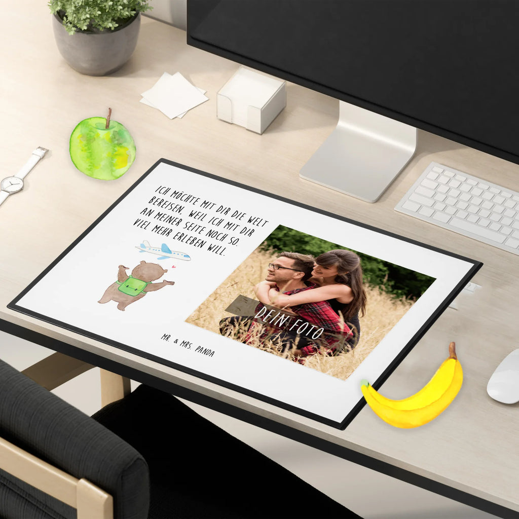 Personalisierte Foto Schreibtischunterlage Bär Flugzeug Personalisierte Foto Schreibtischunterlage, Liebe, Partner, Freund, Freundin, Ehemann, Ehefrau, Heiraten, Verlobung, Heiratsantrag, Liebesgeschenk, Jahrestag, Hocheitstag, Hochzeitstag, Mitbringsel, für Ehemann, Geschenk für Partner, Geschenk für Frauen, Valentinstag, Geschenk für Freundin, Liebesbeweis, für Männer