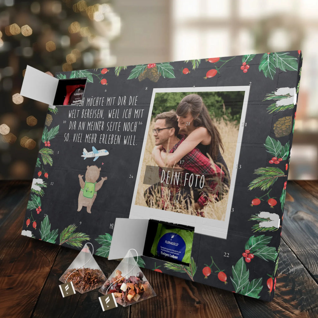 Personalisierter Tee Foto Adventskalender Bär Flugzeug Personalisierter Tee Foto Adventskalender, Freundin, Freund, Liebe, Liebesgeschenk, Jahrestag, Verlobung, Partner, Ehemann, Ehefrau, Heiraten, Heiratsantrag, Hocheitstag, für Männer, Mitbringsel, für Ehemann, Liebesbeweis, Geschenk für Freundin, Geschenk für Partner, Valentinstag, Hochzeitstag, Geschenk für Frauen