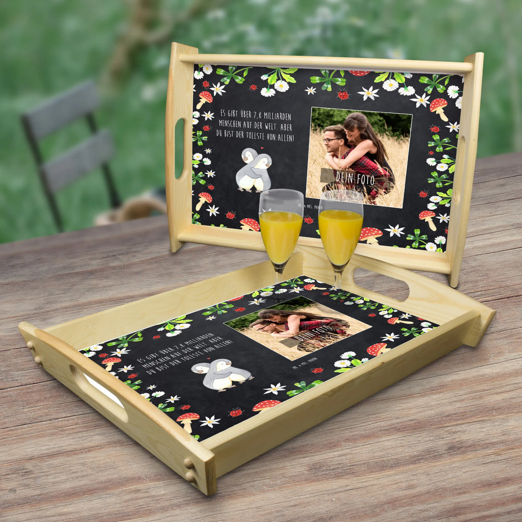 Personalized Photo Serving Tray penguins Cuddle Personalisiertes Service Tablett, Liebe, Partner, Freund, Freundin, Ehemann, Ehefrau, Heiraten, Verlobung, Heiratsantrag, Liebesgeschenk, Jahrestag, Hocheitstag, Valentinstag, Geschenk für Frauen, Geschenk für Freundin, für Männer, Hochzeitstag, Liebesbeweis, für Ehemann, Mitbringsel, Geschenk für Partner