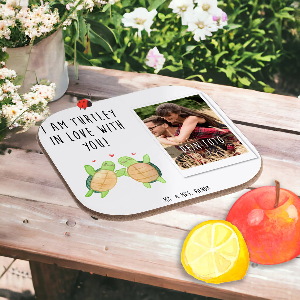 Personalisierter Foto Untersetzer Schildkröten Paar Personalisierter Foto Untersetzer, Liebe, Partner, Freund, Freundin, Ehemann, Ehefrau, Heiraten, Verlobung, Heiratsantrag, Liebesgeschenk, Jahrestag, Hocheitstag, Hochzeitstag, Geschenk für Freundin, Geschenk für Partner, Valentinstag, für Ehemann, Mitbringsel, Geschenk für Frauen, für Männer, Liebesbeweis