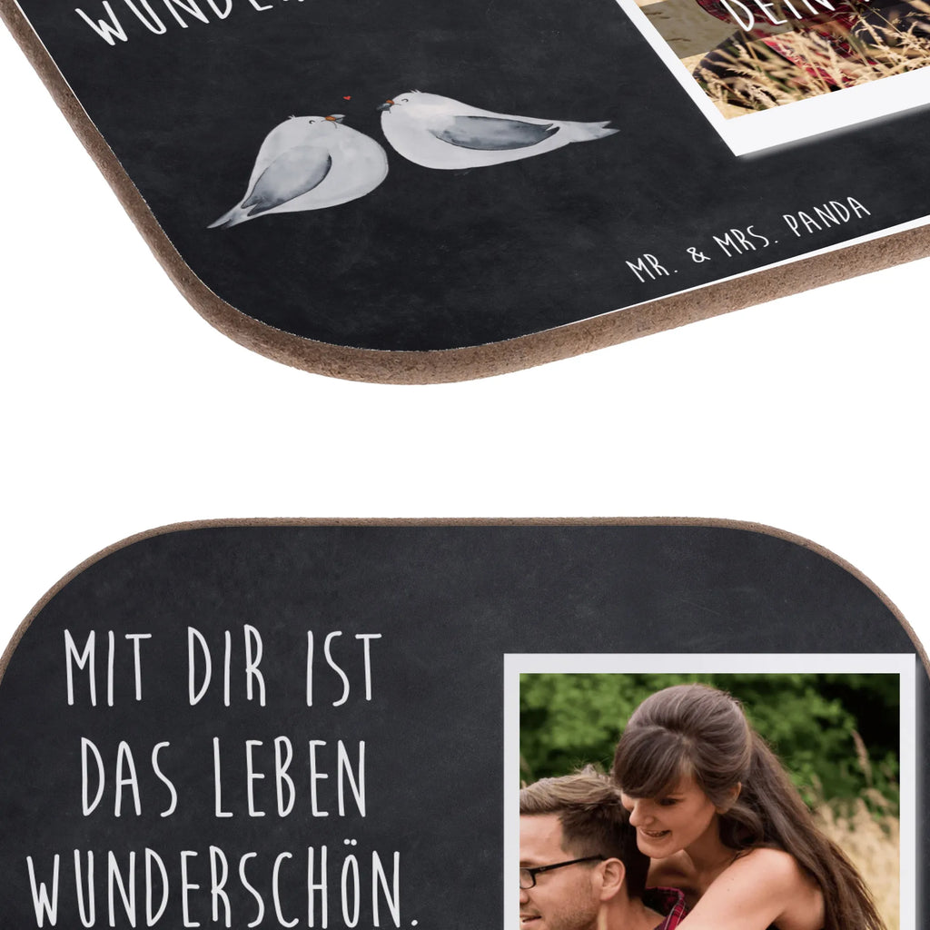 Personalisierter Foto Untersetzer Turteltauben Liebe Personalisierter Foto Untersetzer, Liebe, Partner, Freund, Freundin, Ehemann, Ehefrau, Heiraten, Verlobung, Heiratsantrag, Liebesgeschenk, Jahrestag, Hocheitstag, Verlobt, Turteltauben, Liebesbeweis, Verliebt, Geschenk Hochzeit, Tauben, Geschenk Freund, Turteltäubchen, Geschenk Freundin, Hochzeitstag, Verheiratet