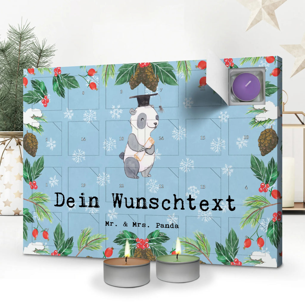  Panda Najlepszy kawaler na świecie Personalisierter Duftkerzen Adventskalender, Geschenkidee, Geschenk, Schenken, Mitbringsel, Geburtstag, Geburtstagsgeschenk, für, Danke, Dankeschön, Bedanken, Freude machen, Geschenktipp, Lustig, Spaß, Universität, Bachelor, Alumni, Studium, Hochschule, Studienabschluss, Abschluss, Studenten, Sohn, Musterschüler, Witzig, Uni, Student