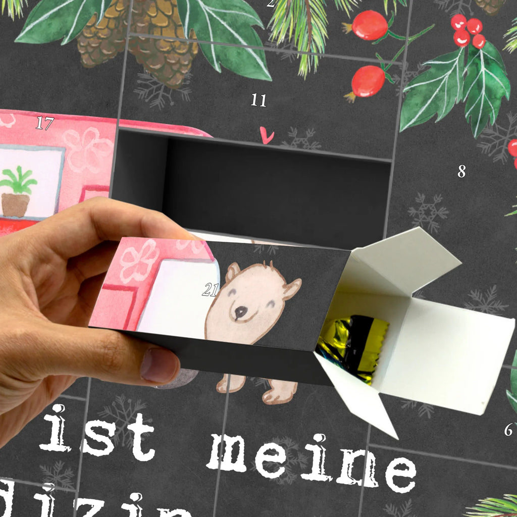 Fillable advent calendar bear camper Adventskalender 24 Boxen, Befüllbarer Adventskalender, Adventskalender ohne Inhalt, Bastel Adventskalender, Adventskalender Selbst Befüllen, Adventskalender Zum Aufstellen, Adventskalender Schachtel, Adventskalender Boxen, Weihnachtskalender Schachteln, Geschenke Adventskalender, Tisch Adventskalender, Adventskalender Zum Füllen, Adventskalender leer, Weihnachtskalender Selbst Befüllen, Geschenkekalender, Adventskalender Zum Befüllen, Schachtel Adventskalender, Weihnachtskalender Zum Befüllen, Adventskalender Deko, Adventskalender Schachteln, Adventskalender Karton, Adventskalender Zum Selbst Befüllen, Diy Adventskalender, Adventskalender Box, Leerer Adventskalender, Weihnachtskalender, Adventskalender, Weihnachtskalender Boxen, Kalender Zum Befüllen, Erwachsenen Adventskalender, Karton Adventskalender, Adventskalender für Erwachsene, Adventskalender mit 24 Schachteln, Geschenk, Schenken, Sport, Sportart, Hobby, Danke, Dankeschön, Auszeichnung, Gewinn, Sportler, Campen, Campingplatz, Wohnmobil, Urlaub, Roadtrip, Zelten, Camper