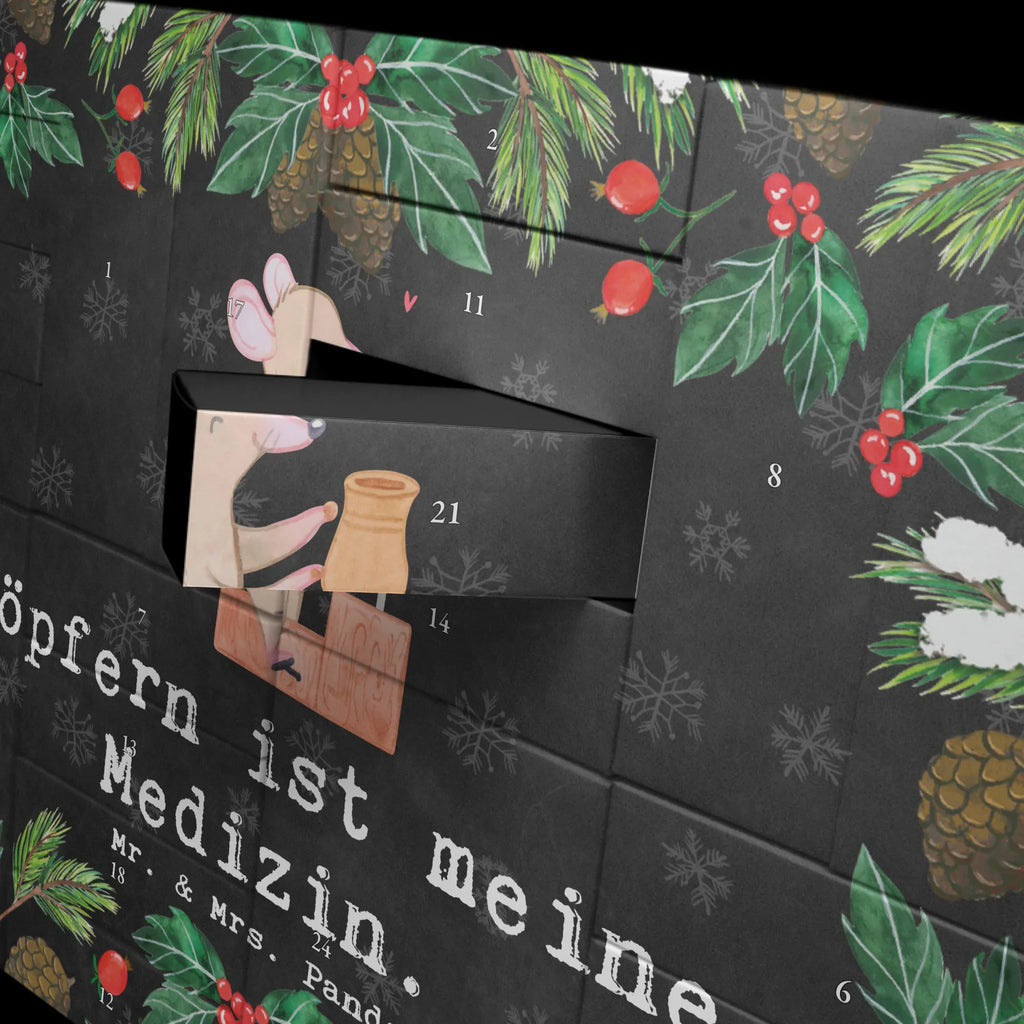 Befüllbarer Adventskalender Maus Töpfern Geschenkekalender, Adventskalender Karton, Leerer Adventskalender, Kalender Zum Befüllen, Weihnachtskalender, Erwachsenen Adventskalender, Schachtel Adventskalender, Karton Adventskalender, Adventskalender leer, Adventskalender 24 Boxen, Adventskalender Schachtel, Weihnachtskalender Schachteln, Weihnachtskalender Zum Befüllen, Geschenke Adventskalender, Adventskalender Deko, Weihnachtskalender Boxen, Adventskalender mit 24 Schachteln, Adventskalender Zum Füllen, Adventskalender, Adventskalender Box, Adventskalender Boxen, Adventskalender Zum Aufstellen, Weihnachtskalender Selbst Befüllen, Adventskalender Schachteln, Adventskalender Zum Selbst Befüllen, Bastel Adventskalender, Adventskalender Zum Befüllen, Adventskalender ohne Inhalt, Tisch Adventskalender, Adventskalender Selbst Befüllen, Adventskalender für Erwachsene, Befüllbarer Adventskalender, Diy Adventskalender, Geschenk, Schenken, Sport, Sportart, Hobby, Danke, Dankeschön, Auszeichnung, Gewinn, Sportler, Töpferei, Töpferkurs, Töpfern