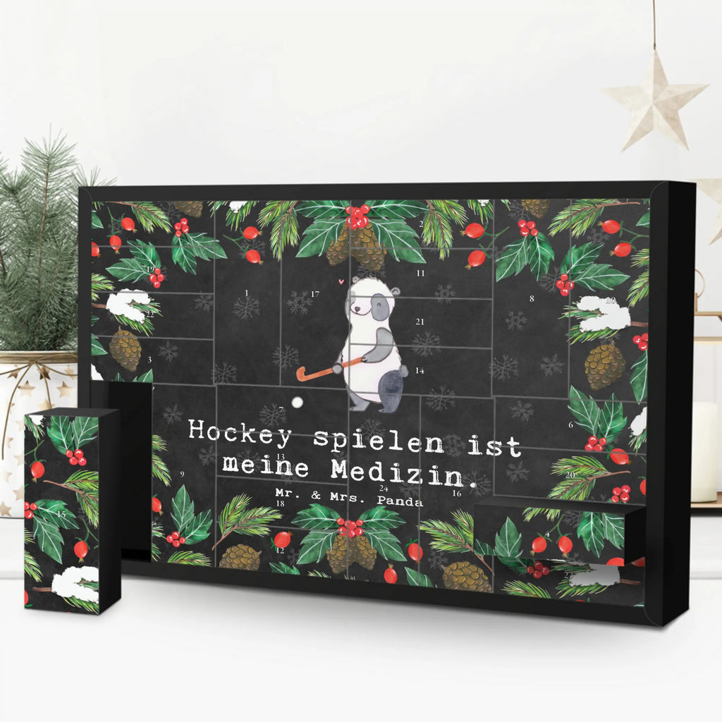 Befüllbarer Adventskalender Panda Hockey spielen Adventskalender Zum Füllen, Adventskalender Box, Tisch Adventskalender, Leerer Adventskalender, Adventskalender Schachteln, Adventskalender leer, Adventskalender Schachtel, Weihnachtskalender Selbst Befüllen, Geschenke Adventskalender, Karton Adventskalender, Adventskalender, Bastel Adventskalender, Geschenkekalender, Adventskalender mit 24 Schachteln, Adventskalender 24 Boxen, Diy Adventskalender, Adventskalender Zum Selbst Befüllen, Adventskalender Zum Befüllen, Adventskalender Zum Aufstellen, Weihnachtskalender Zum Befüllen, Weihnachtskalender, Adventskalender Karton, Erwachsenen Adventskalender, Adventskalender für Erwachsene, Adventskalender Boxen, Weihnachtskalender Boxen, Weihnachtskalender Schachteln, Schachtel Adventskalender, Adventskalender Selbst Befüllen, Befüllbarer Adventskalender, Adventskalender Deko, Adventskalender ohne Inhalt, Kalender Zum Befüllen, Geschenk, Schenken, Sport, Sportart, Hobby, Danke, Dankeschön, Auszeichnung, Gewinn, Sportler, Hockey Verein, Feldhockey, Hockey spielen, Hockeyschläger