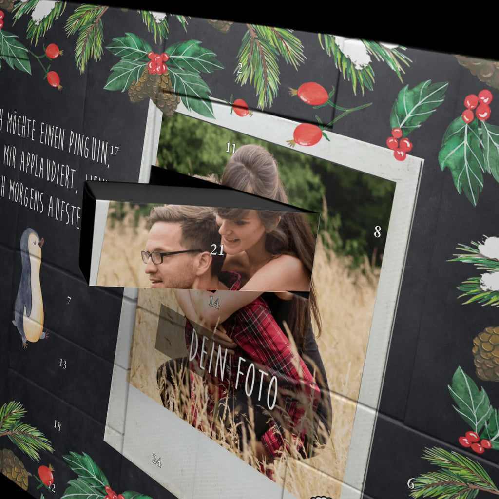 Personalisierter Befüllbarer Foto Adventskalender Pinguin marschieren Weihnachtskalender mit Foto, Foto Adventskalender, Adventskalender mit Eigenem Bild, Adventskalender Eigenes Foto, Personalisierter Befüllbarer Foto Adventskalender, Personalisierter Adventskalender, Adventskalender mit Foto, Pinguin, Familie, Schwester, Langschläfer, Pinguine, Bruder, Frühaufsteher