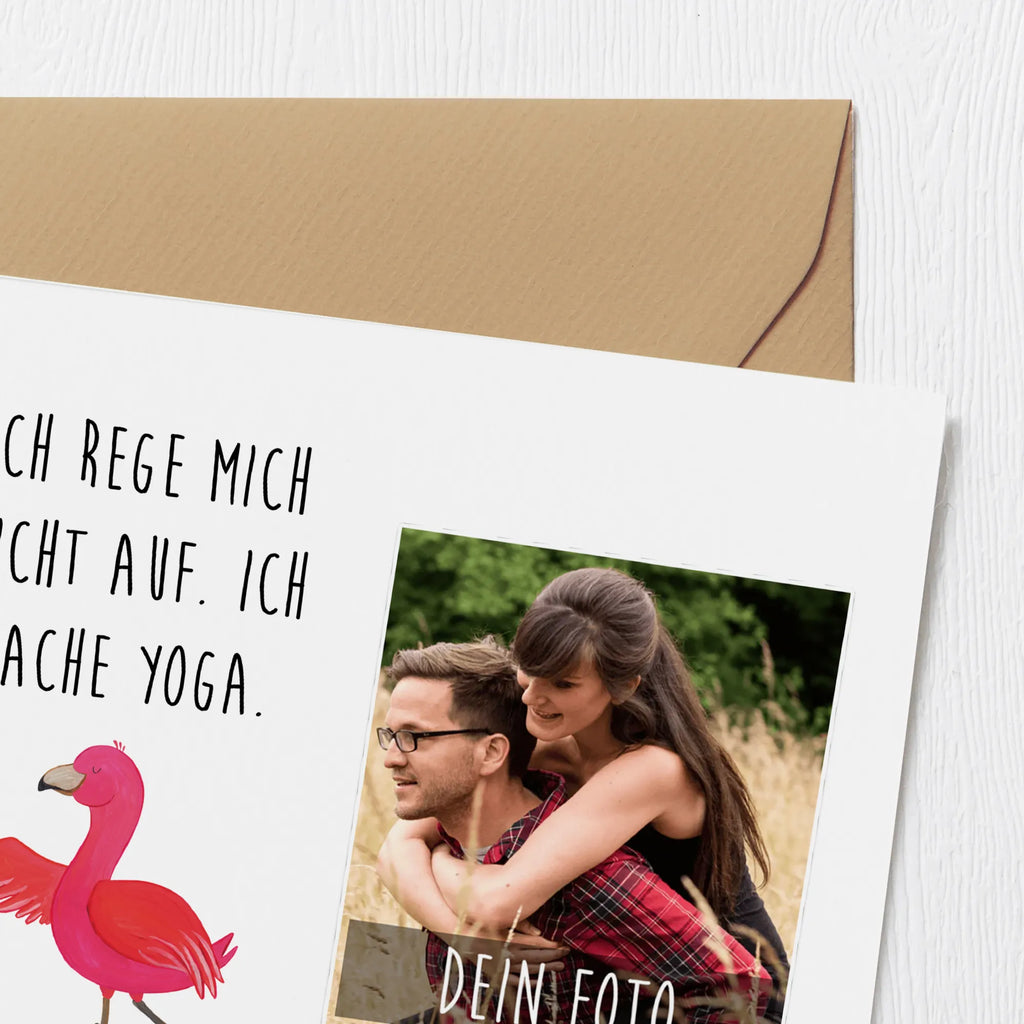 Personalisierte Foto Deluxe Karte Flamingo Yoga Personalisierte Foto Grußkarte, Flamingo, Yoga-Übung, Tiefenentspannung, Achtsamkeit, Namaste, Aufregen, Vogel, Yoga, Entspannung, Ärger