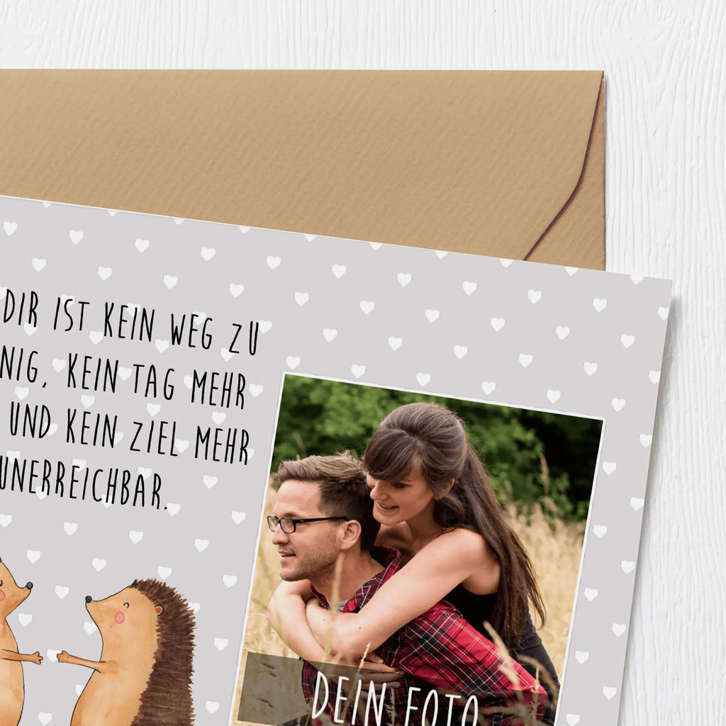 Personalized Photo Deluxe Card Hedgehogs in love Personalisierte Foto Grußkarte, Liebe, Partner, Freund, Freundin, Ehemann, Ehefrau, Heiraten, Verlobung, Heiratsantrag, Liebesgeschenk, Jahrestag, Hocheitstag, Verliebt, Hochzeitstag, Igel, Verlobt, Hochzeit, Liebesbeweis, Verheiratet, Geschenk