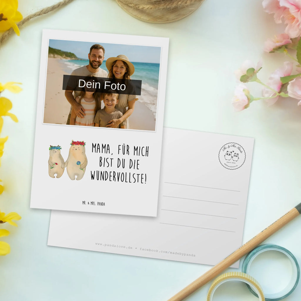 Personalisierte Foto Postkarte Bären mit Blumenkranz Personalisierte Foto Postkarte, Familie, Vatertag, Muttertag, Bruder, Schwester, Mama, Papa, Oma, Opa, beste Mutter, Family, Mutti, Geschenk Mama. Muttertag, Vorbild, Kind, Bär, Bären, Töchter, Kinder, Lieblingsmama, Lieblingsmensch, Mutter, Mami, Tochter, weltbeste Mama