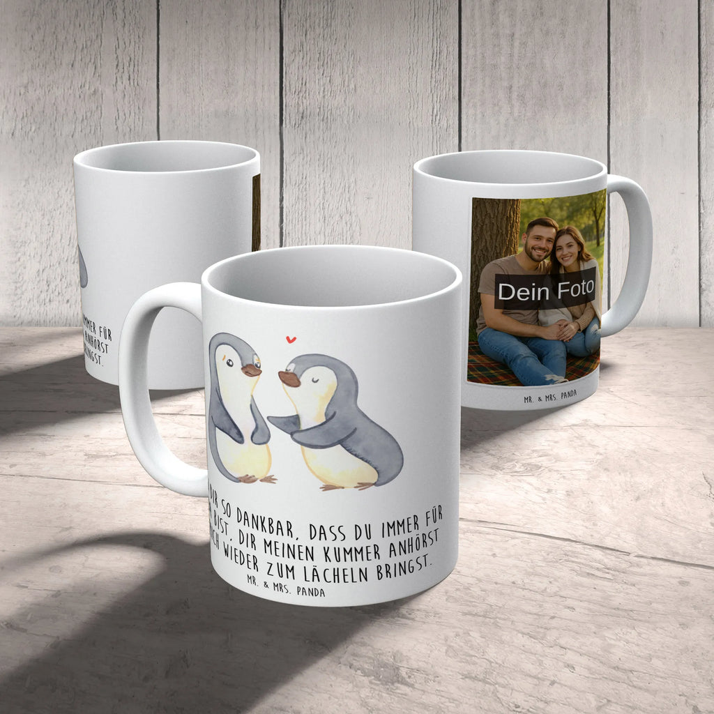 Personalisierte Foto Tasse Pinguine trösten Personalisierte Foto Tasse, Liebe, Partner, Freund, Freundin, Ehemann, Ehefrau, Heiraten, Verlobung, Heiratsantrag, Liebesgeschenk, Jahrestag, Hocheitstag, für Männer, Geschenk für Freundin, Hochzeitstag, Liebesbeweis, Geschenk für Partner, Geschenk für Frauen, Valentinstag, Mitbringsel, für Ehemann