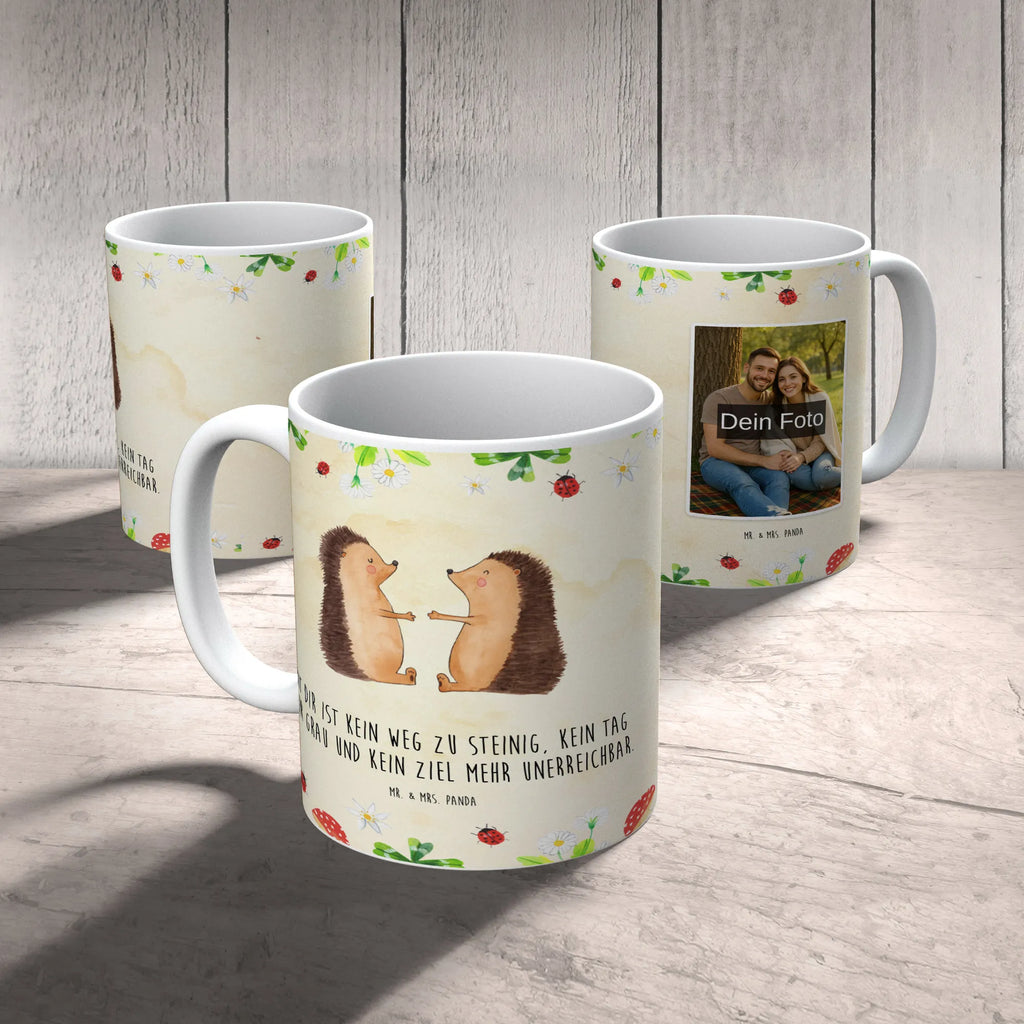 Personalisierte Foto Tasse Igel Liebe Personalisierte Foto Tasse, Liebe, Partner, Freund, Freundin, Ehemann, Ehefrau, Heiraten, Verlobung, Heiratsantrag, Liebesgeschenk, Jahrestag, Hocheitstag, Verliebt, Igel, Hochzeitstag, Hochzeit, Verheiratet, Verlobt, Geschenk, Liebesbeweis