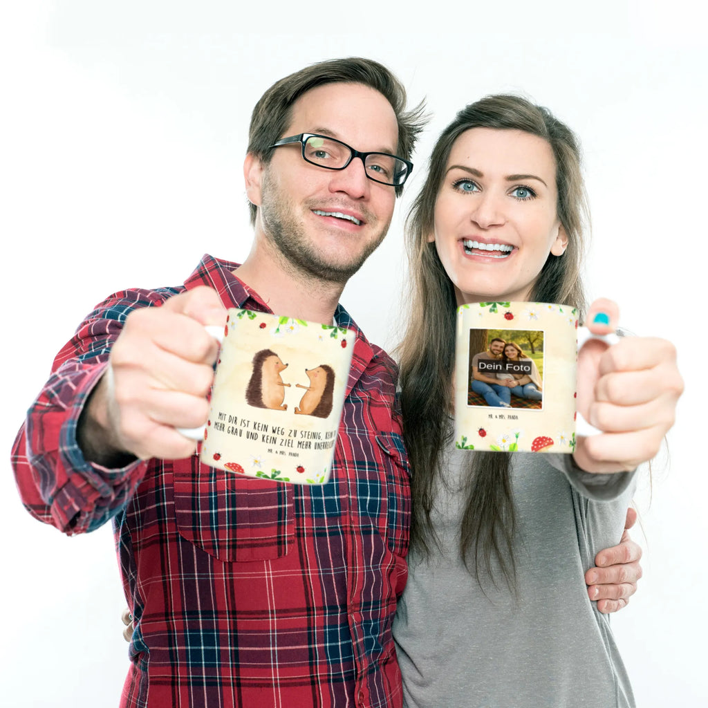 Personalisierte Foto Tasse Igel Liebe Personalisierte Foto Tasse, Liebe, Partner, Freund, Freundin, Ehemann, Ehefrau, Heiraten, Verlobung, Heiratsantrag, Liebesgeschenk, Jahrestag, Hocheitstag, Verliebt, Igel, Hochzeitstag, Hochzeit, Verheiratet, Verlobt, Geschenk, Liebesbeweis